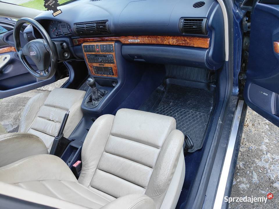 Audi A4 23 165 QUATRO benzyna