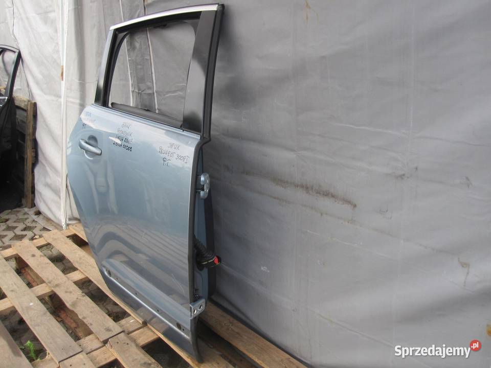 PEUGEOT 3008 I 12r drzwi prawe tył