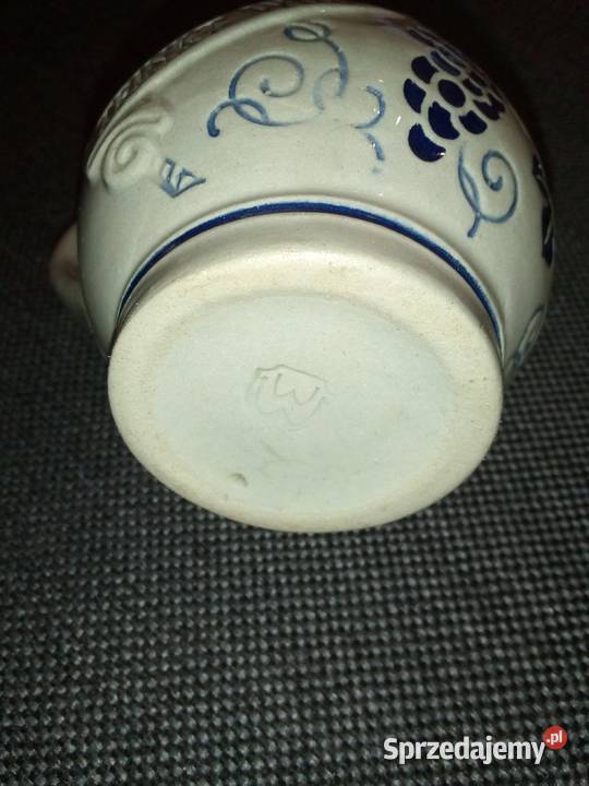 Piękny mały dzbanuszek na wino Antyki, Sztuka, Kolekcje