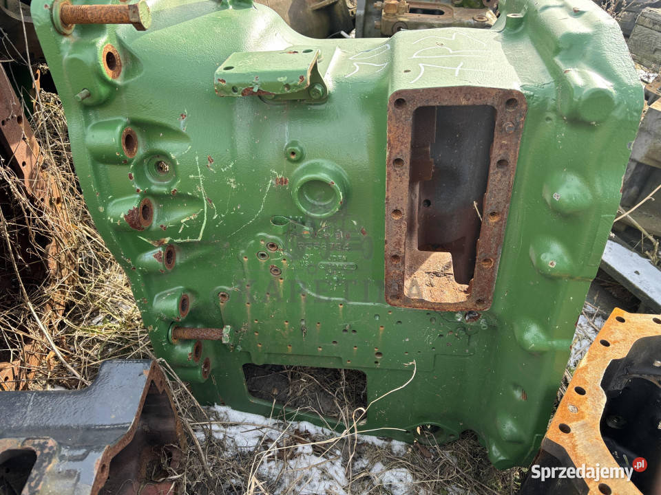 John Deere 7R 330 7R330 Obudowa Skrzyni Biegów Jastrzębniki