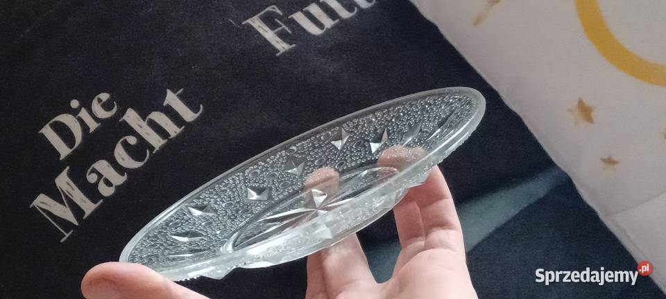 zastawa stołowa 9 sztuk średn 15 talerzyki Huta inny kolor wielkopolskie Poznań