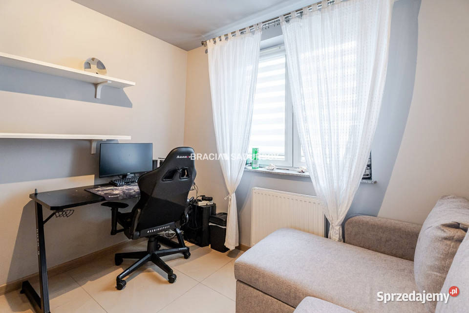 Mieszkanie 4848m2 3 pokoje Kraków Gen Leopolda sprzedam