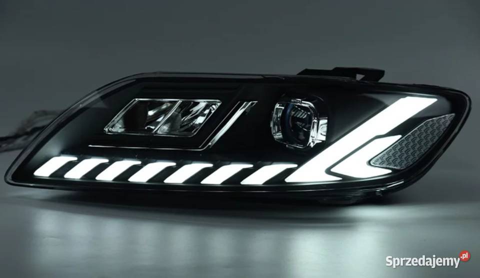 NOWE lampy przednie lampa przód Audi Q7 2005 Bełchatów