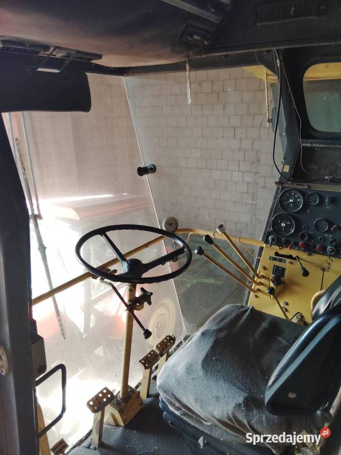 Holland 80558040 Młynarze sprzedam