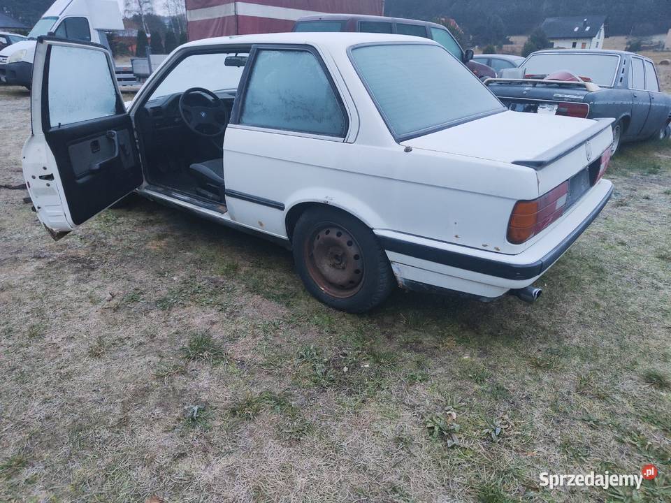 Orginał E30 325i cupe alpinwais klasyk z Niemiec 2500cm3 Sosnowiec