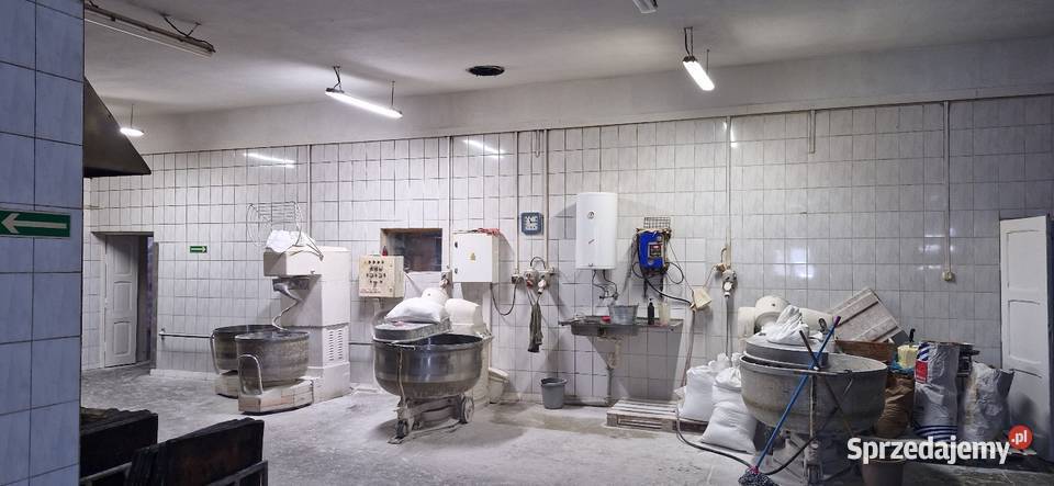 Sprzedam Piekarnie w centrum Leoncina Leoncin