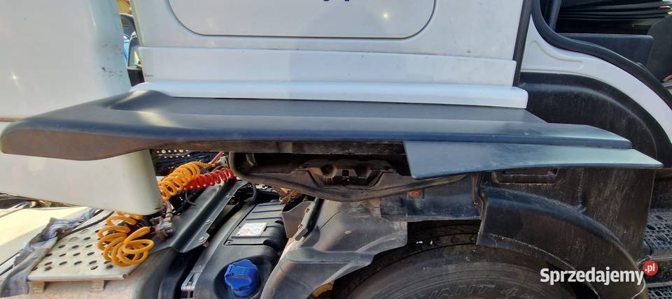 SCHOWEK KABINY PRAWY DOLNY OE 58015407941 IVECO Zawichost