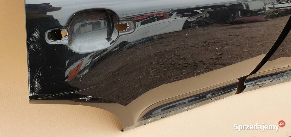 VW TOUAREG 7 L DRZWI PRAWY TYŁ PRAWE TYLNE Trzciel sprzedam