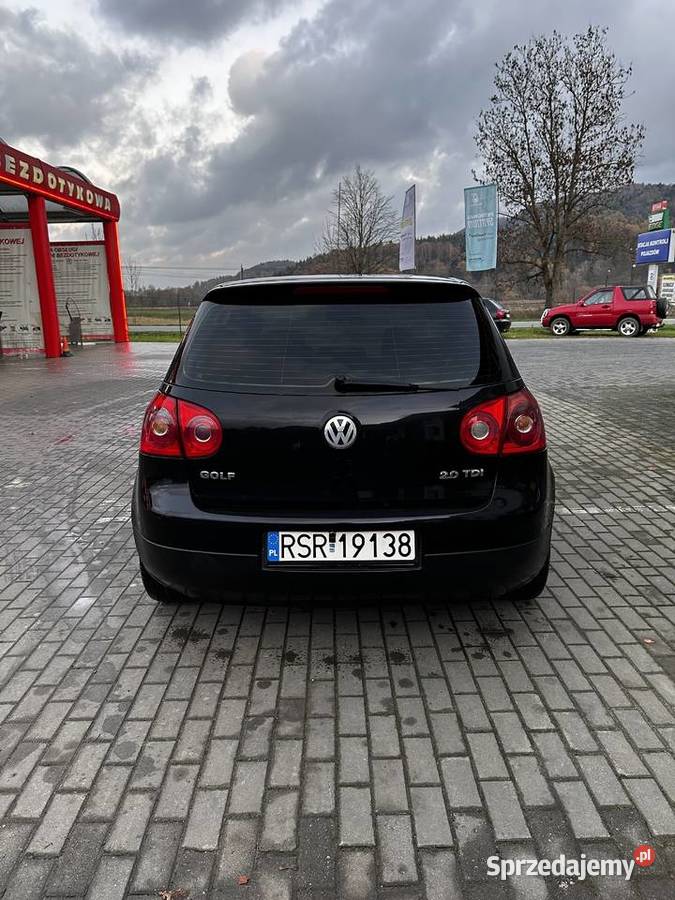Golf 5 20TDI 2005 Rok produkcji 2005 Wiśniowa
