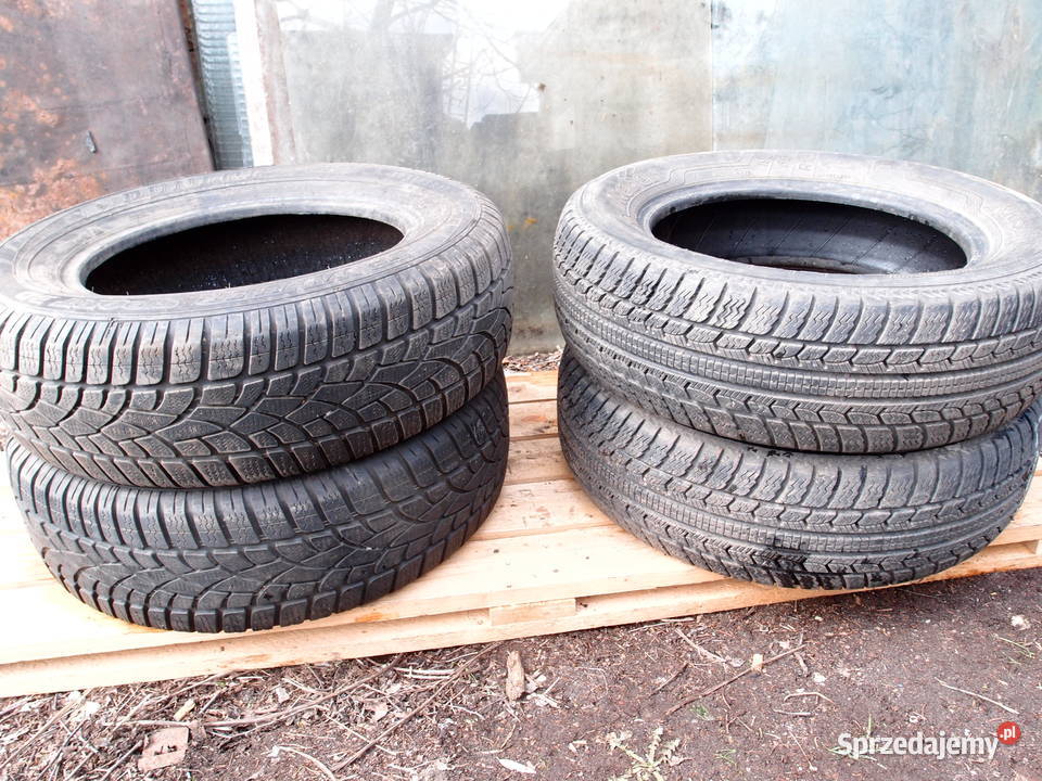 Opony zimowe 19565 R15 2 Dunlop i 2 Kleber Łódź