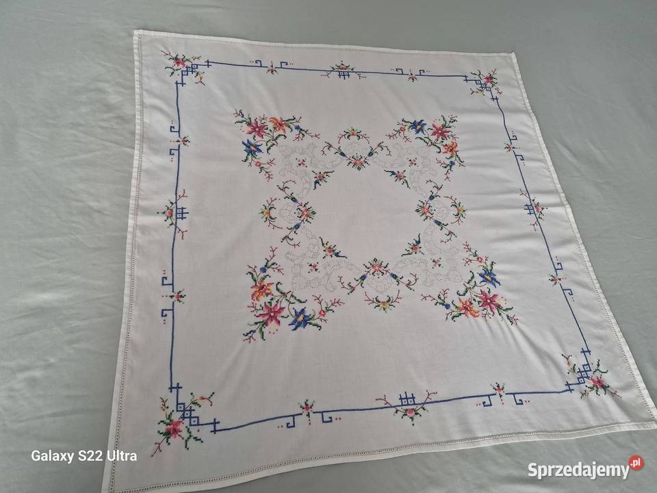 Serweta ręcznie haftowana Skierniewice