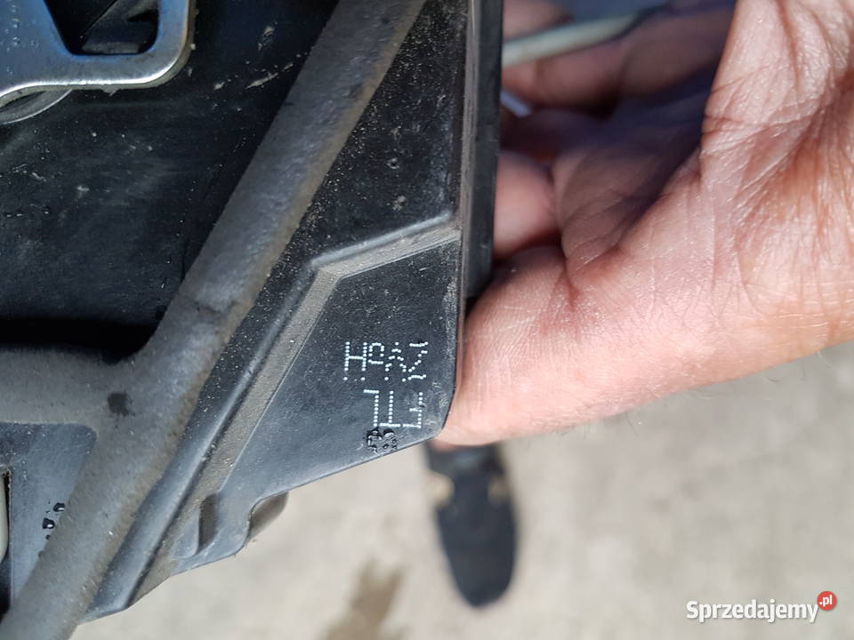 BMW 1 BMW 3 E87 LCI E90 LCI ZAMEK DRZWI LEWY osobowe Turek sprzedam