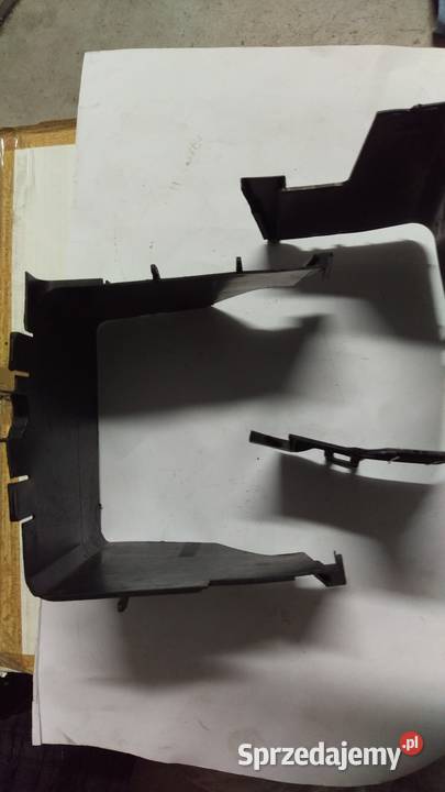 OBUDOWA AKOMULATORA AUDI Motoryzacja dolnośląskie Wrocław