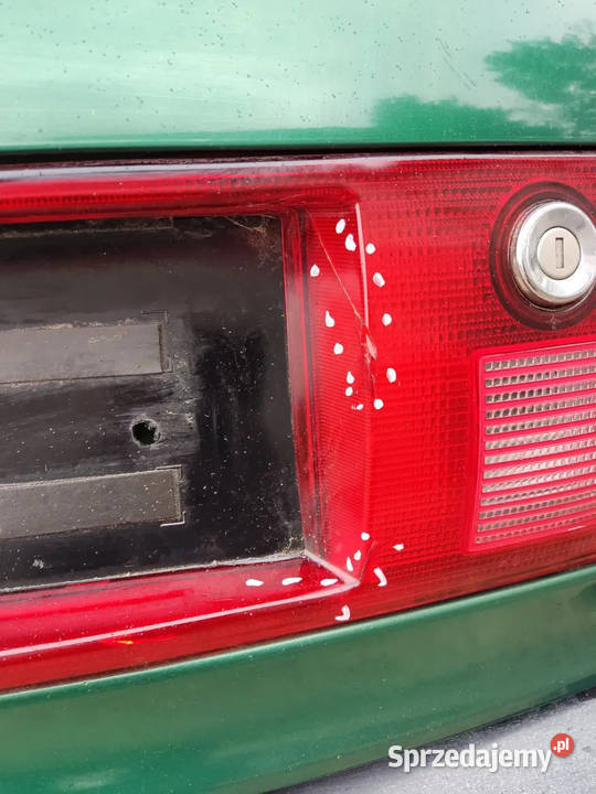 AUDI 80 B4 CABRIO KLAPA BAGAŻNIKA LAMPA PRAWA Radom