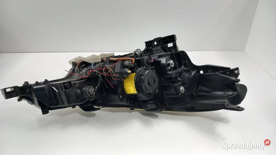 CCROSSER LAMPA PRZÓD LEWA SOCZEWKA XENON Zbierkowo