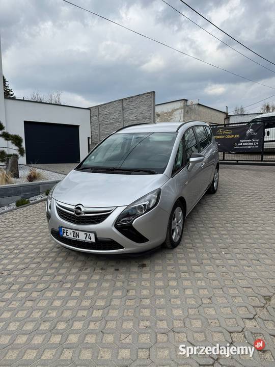 OPEL ZAFIRA C 14TURBO 140 z 2013r 7osobowa manualna Bytów sprzedam