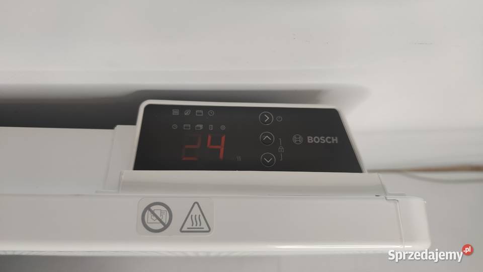 Grzejnik elektryczny Bosch HC 400010 Jadowniki