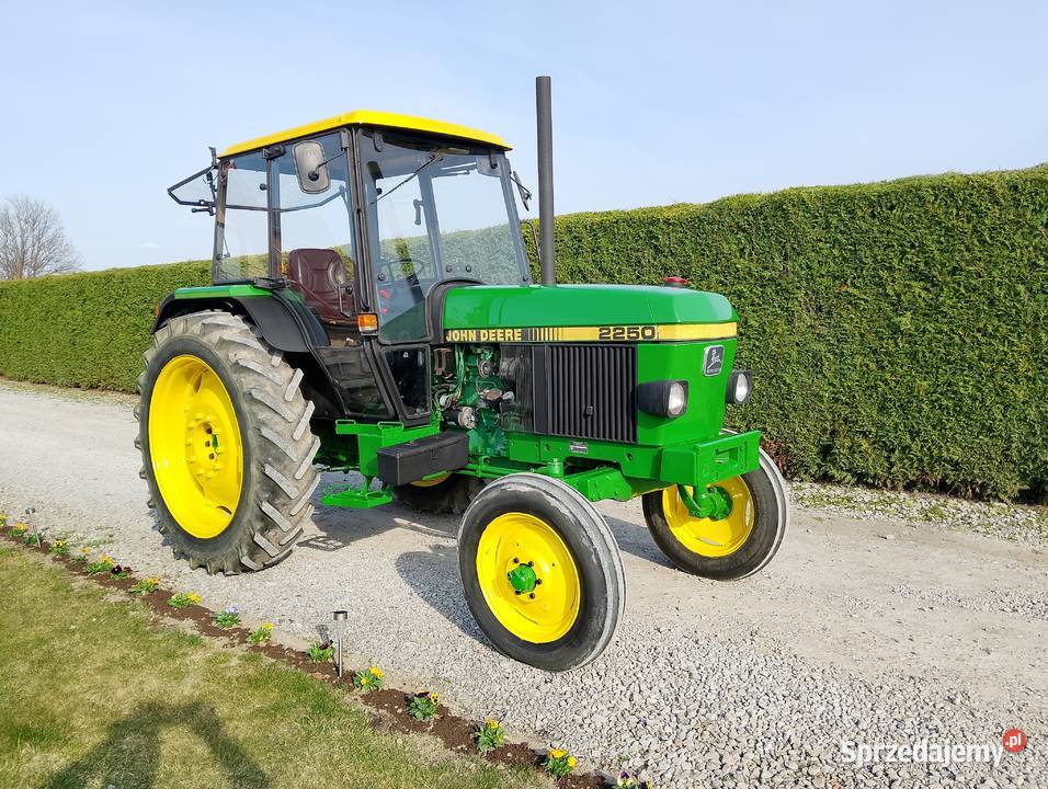 John Deere 2250 Tarnawa Mała
