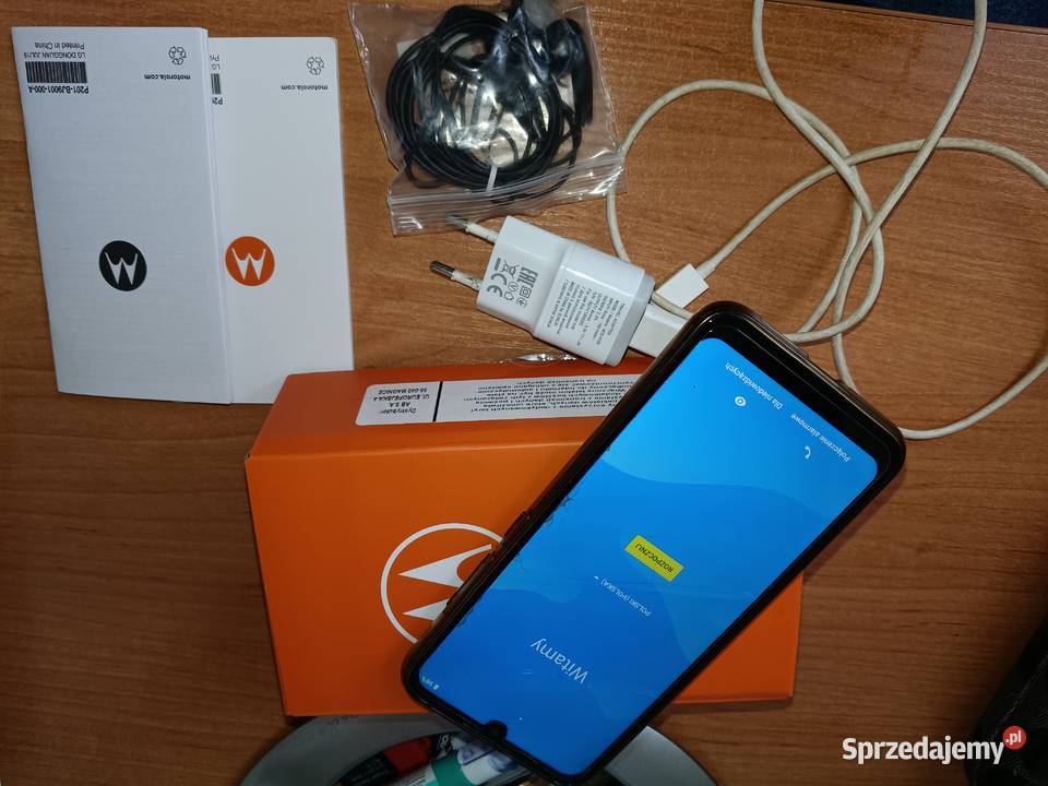 Smartfon MOTOROLA Moto E6 Plus 464GB 61 Szary Motorola mazowieckie Ostrów Mazowiecka
