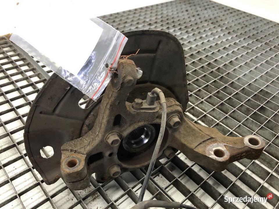 ZWROTNICA LEWY PRZÓD HYUNDAI i40 17 141