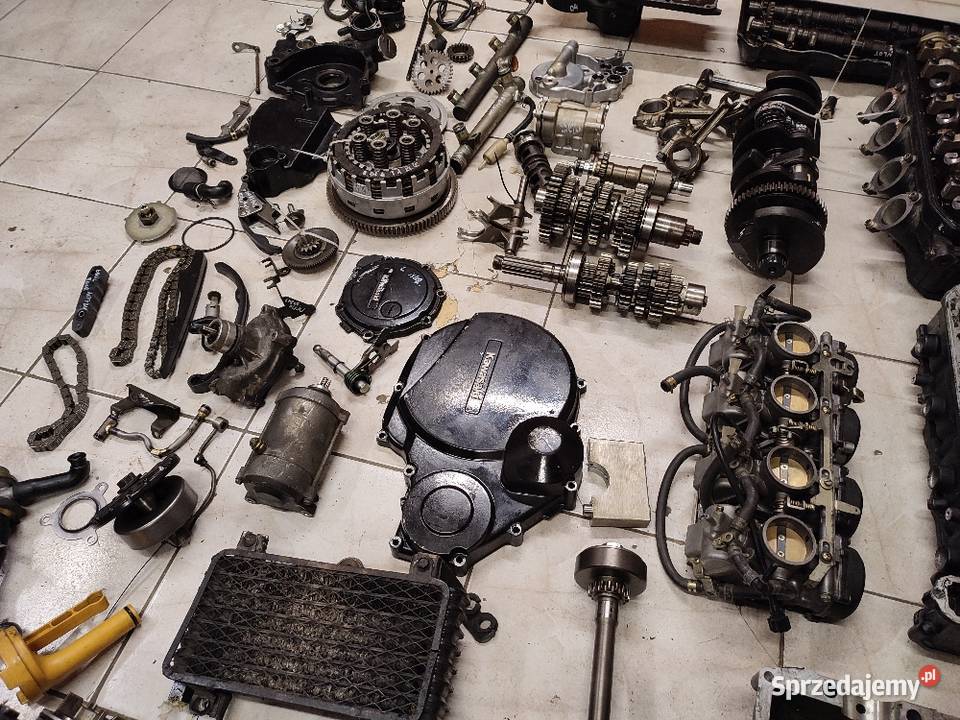 Kawasaki ZZR 1100 silnik części wał kapa sprzedam