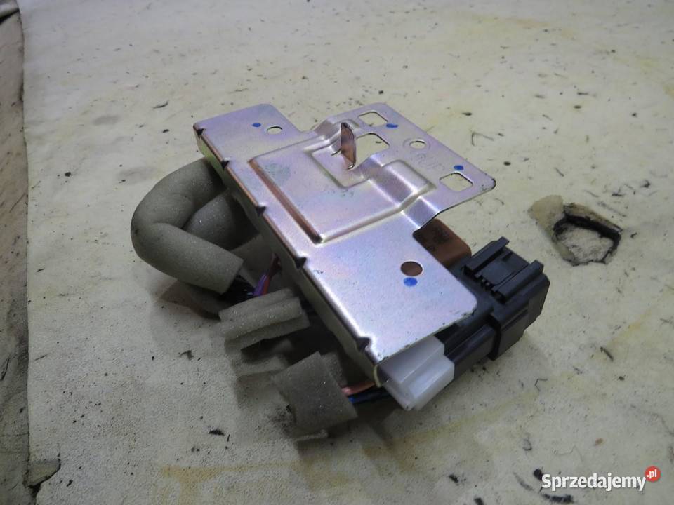 MODUŁ PRZEKAŹNIK QASHQAI J11 15 DCI