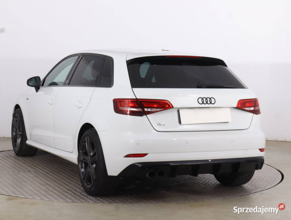 Audi A3 16 TDI 1598cm3 mazowieckie Piaseczno