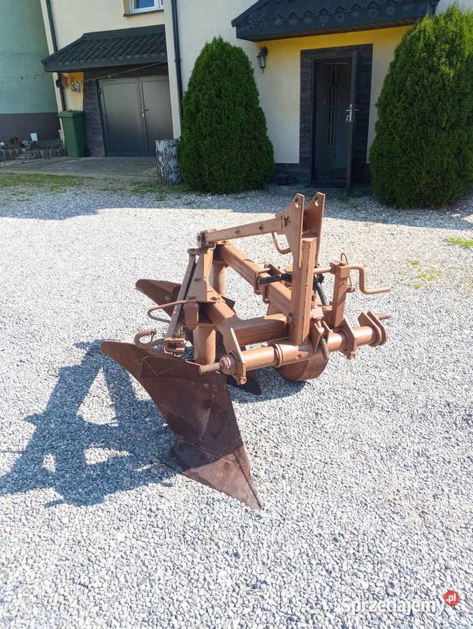 Pług 2 Skibowy Grudziądz Maszyny rolnicze Górno