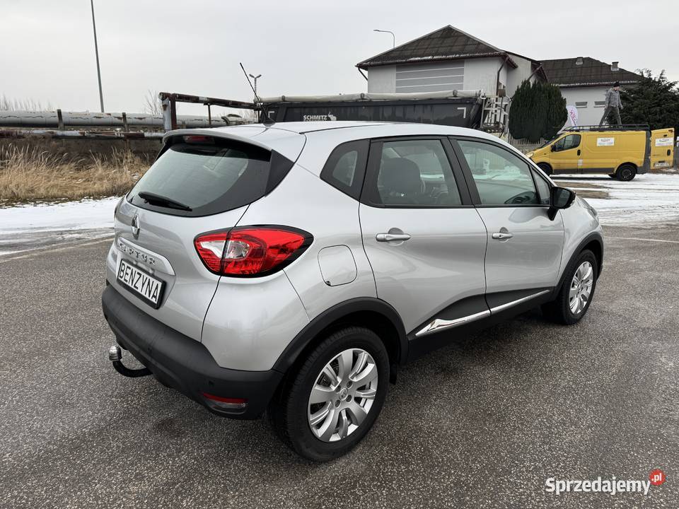 Renault Captur 12 BENZYNA Klimatronik Tempomat isofix wielkopolskie