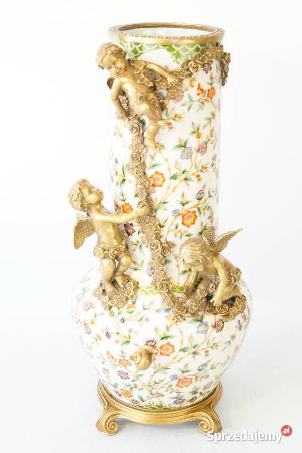 Porcelanowy wazon waza z amorami porcelana z wielkopolskie