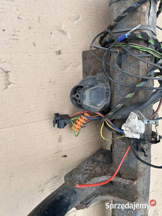 Hak holowniczy laguna 2 kombi