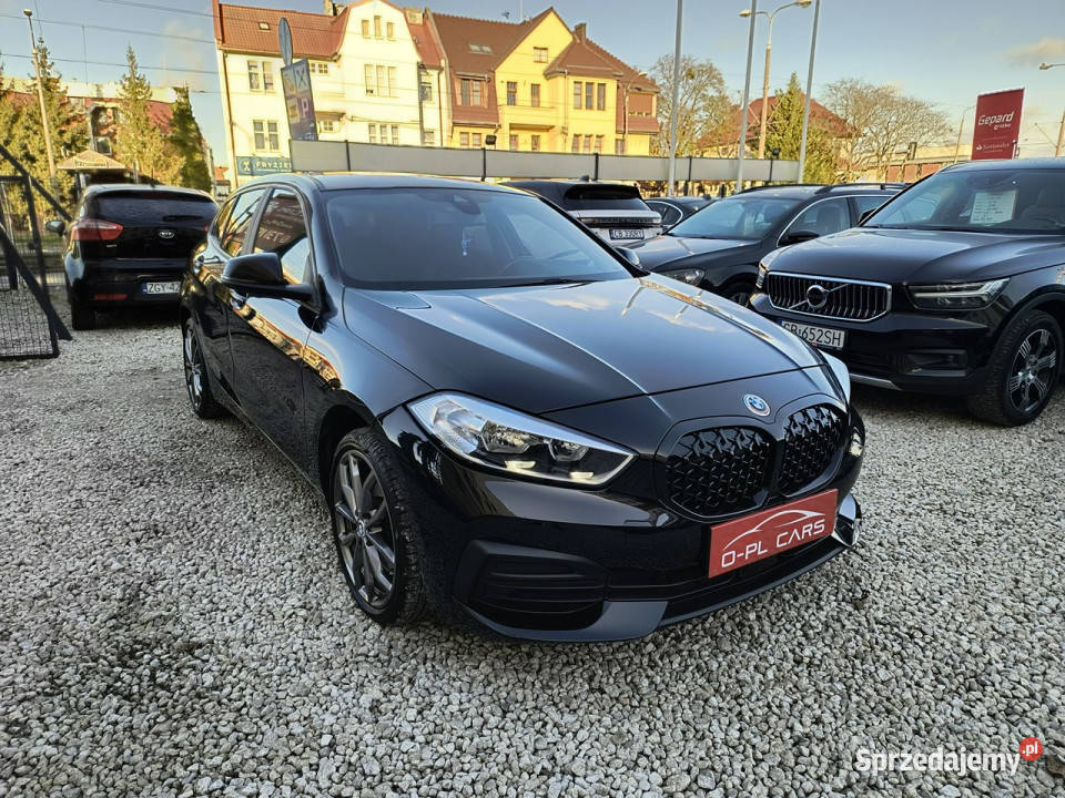 BMW 118 F40 2019 gniazdo USB Samochody osobowe kujawsko-pomorskie Bydgoszcz
