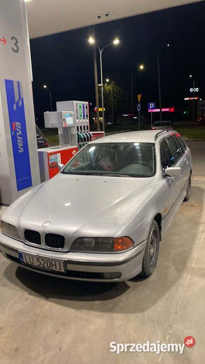 BMW 520i R6 20 Piaski