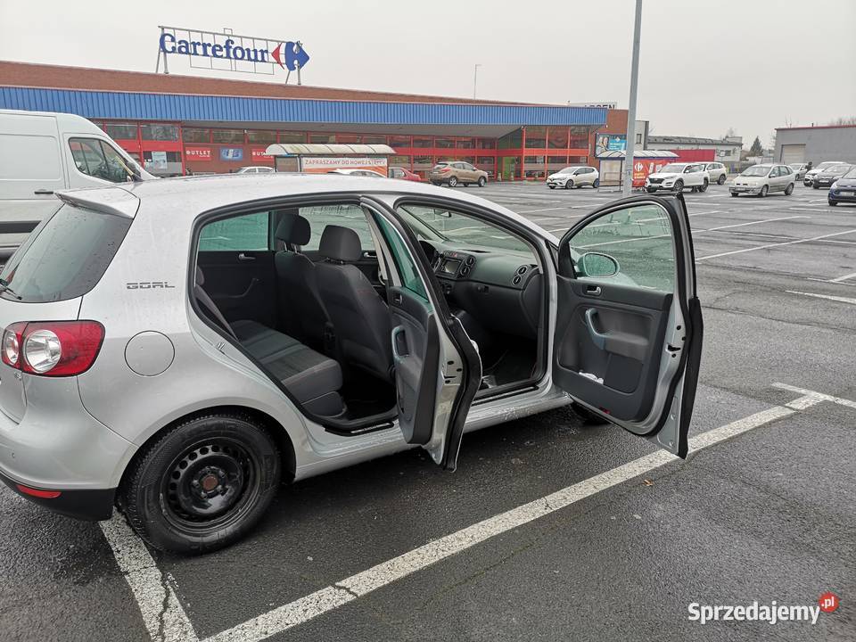 VW Golf 5 plus GOAL 16mpi 102 benzyna pierwszy Golf Plus łódzkie Sieradz