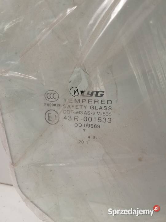 Szyba Boczna Prawa Przednia Ford Focus 98 osobowe Bralin