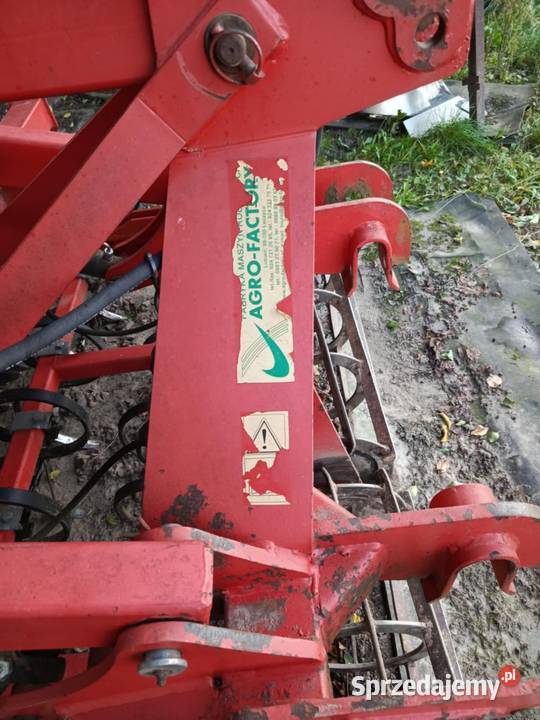 Sprzedam agregat uprawowo siewny Rekle sprzedam