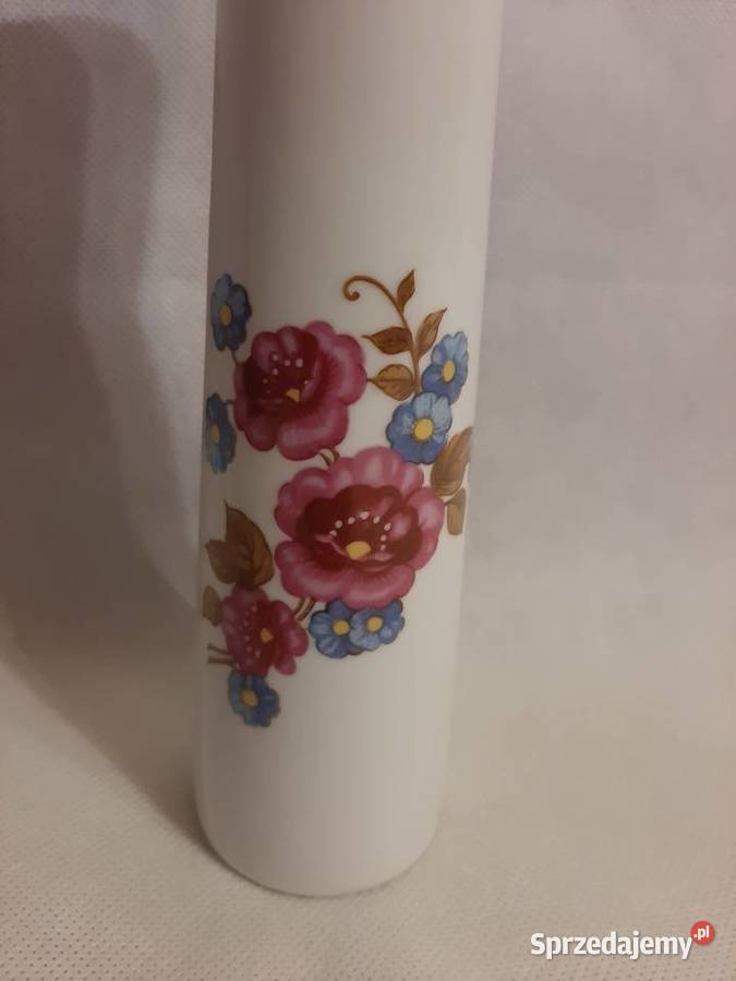 Piękny porcelanowy wazon sygnowany Inowrocław