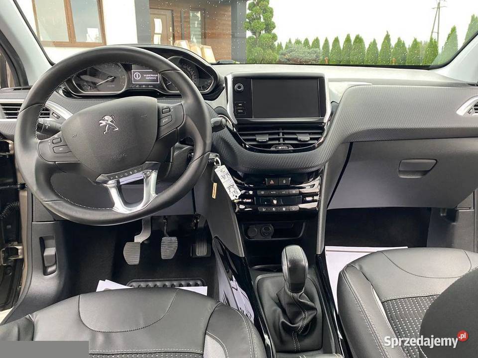Peugeot 2008 12 Pure Tech Allure SS 130 2015r 1199cm3