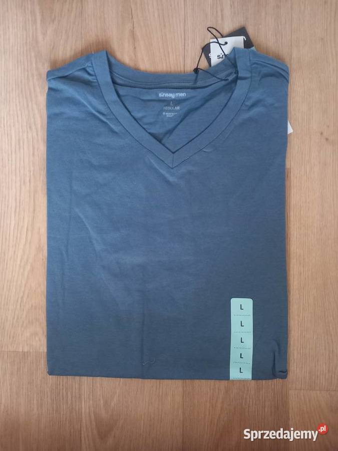 szary tshirt męski Sinsay Olkusz