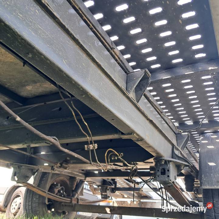 Laweta pomoc drogowa autolaweta lubelskie Niedrzwica Duża