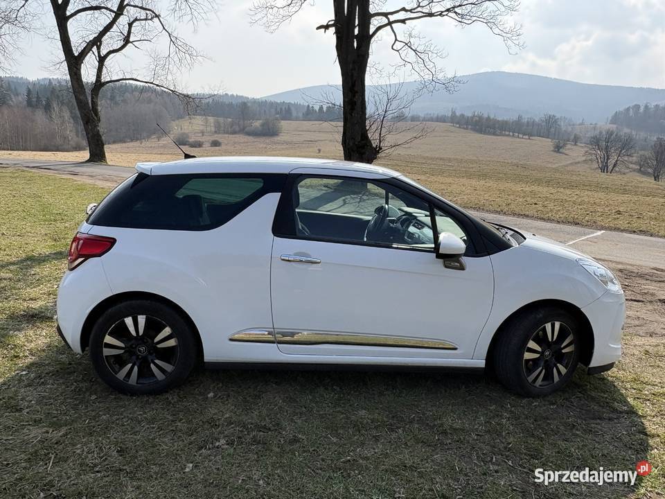 Biały Citron DS3 2010 16 HDi 92 SO Chic Jugowice