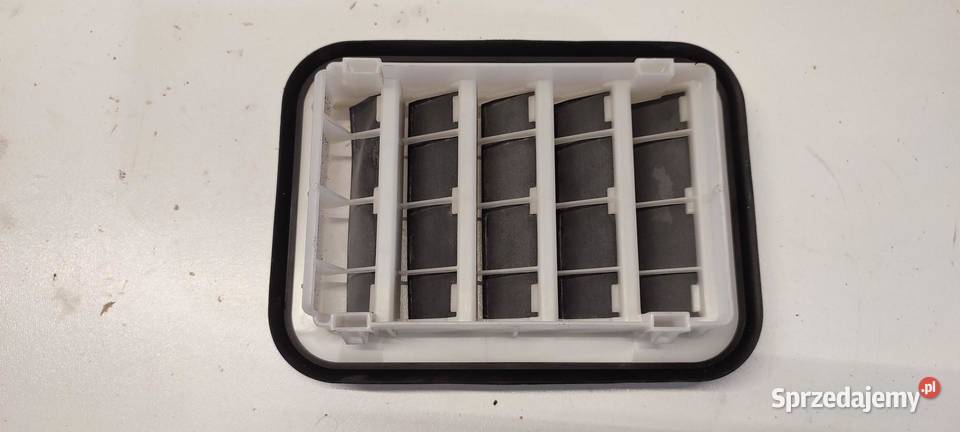 MAZDA 2 TOYOTA YARIS IV KRATKA BAGAŻNIKA sprzedam