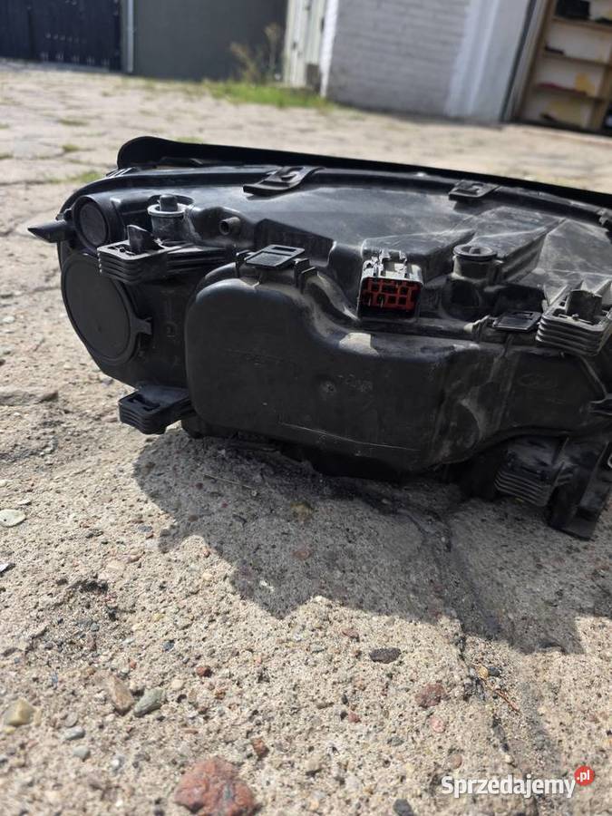 Lampy przód Volvo S80 II