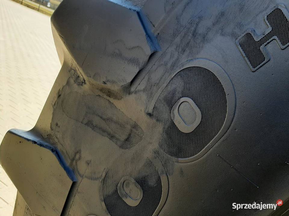 2x Opona używana rolnicza 71075R42 TRELLEBORG 42cale