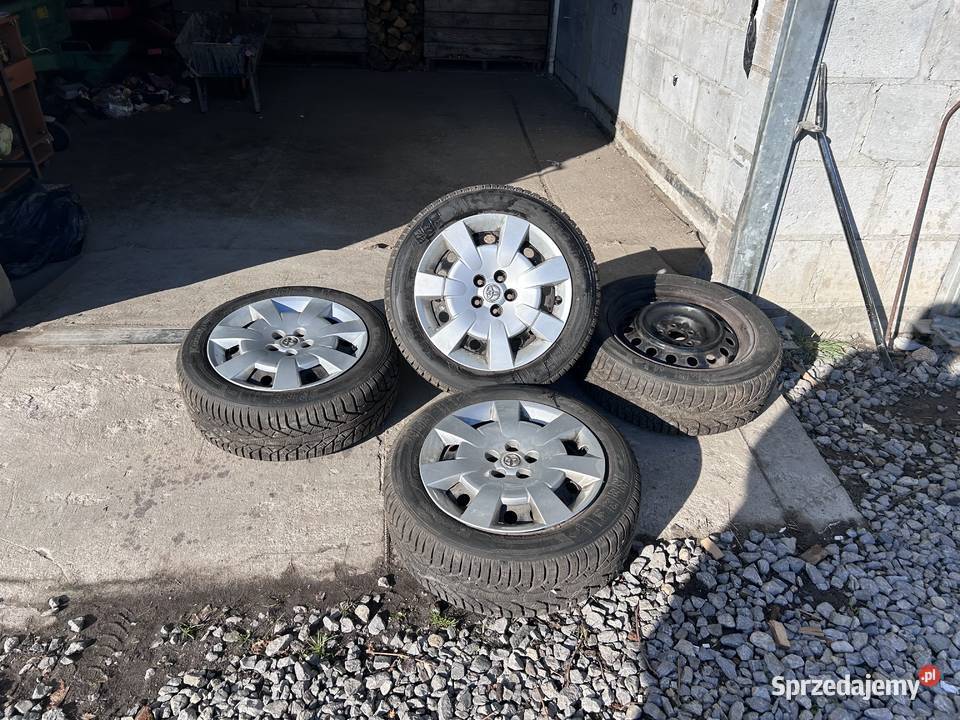 Opony z felgami R16 npToyota avensis 16cale mazowieckie Grójec