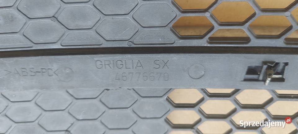 KRATKA GRILL ZDERZAKA PRZÓD ALFA ROMEO 147 Międzychód