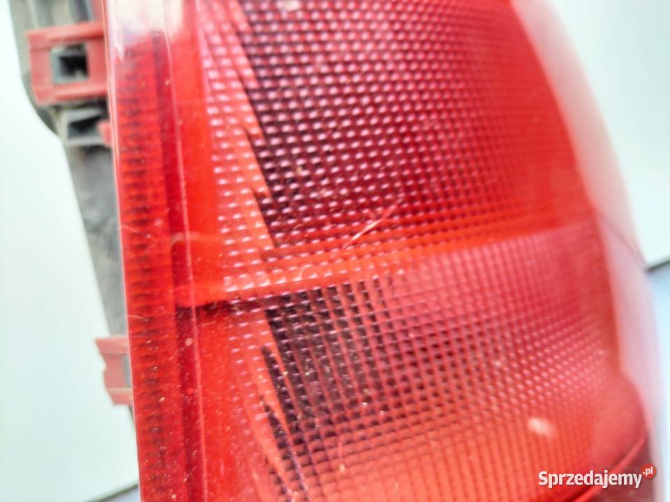 Citroen C3 MK1 LAMPA TYŁ TYLNA LEWA WKŁAD LAMPY lewe Lampy tylne Kamień-Kolonia