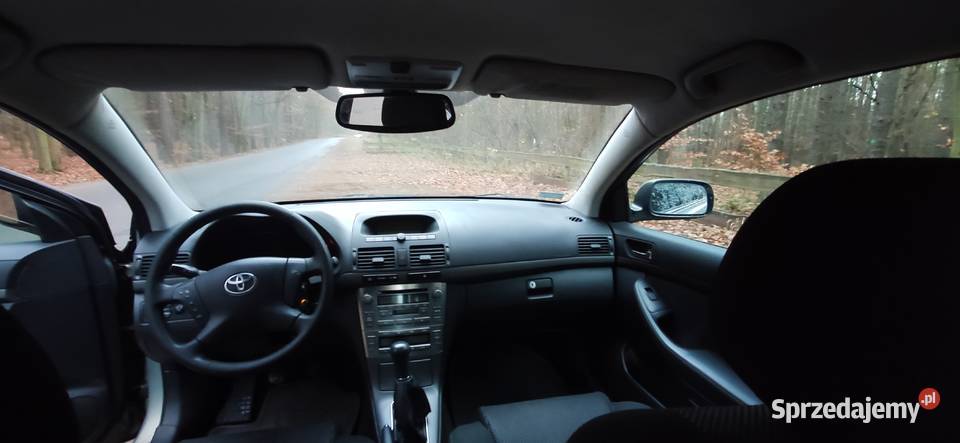 Toyota Avensis T25 18 BenLPG 2004r 8000PLN Toruń