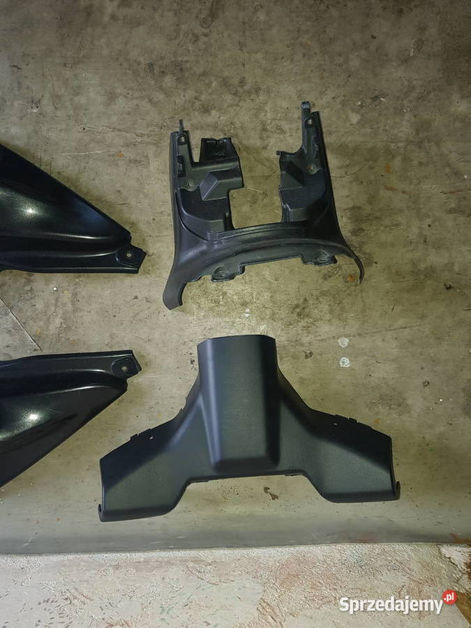 Yamaha Aerox 50 9712 Podloga Podnozek Plastiki Radzyń Podlaski sprzedam