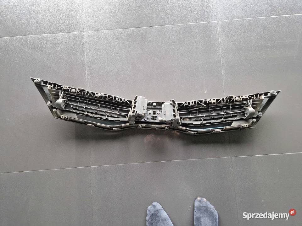 Grill atrapa chłodnicy Kia Optima IV 86961A8000 Atrapy Złocieniec